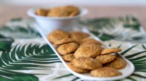 biscoito de queijo com farinha de mandioca